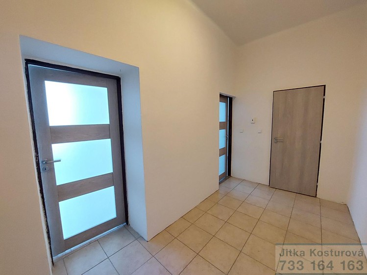 Квартира 1+1 в оренду, 40 м² (5 з 9)