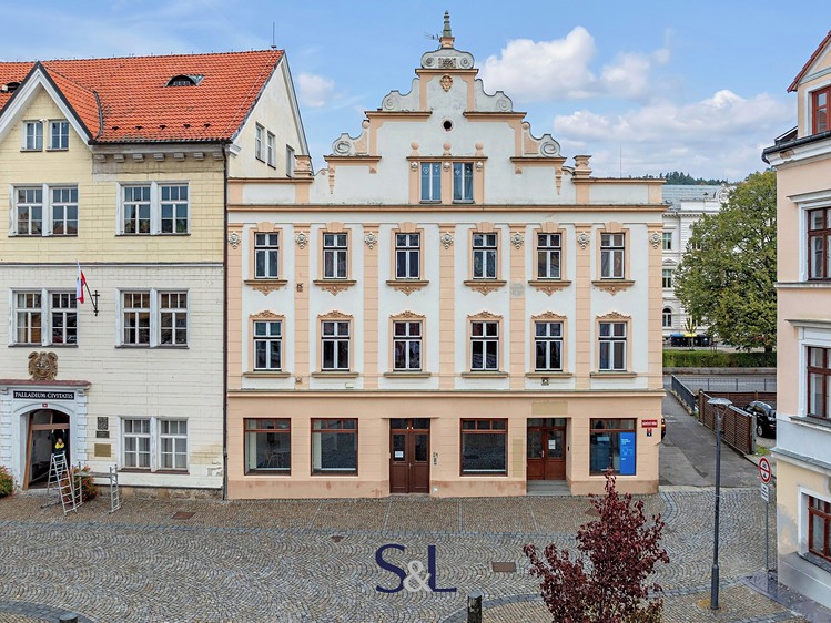Gewerbefläche zur Miete, 196 m² (1 von 16)