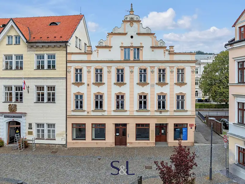 Pronájem obchodního prostoru 196 m², Česká Kamenice – náhled fotky 1