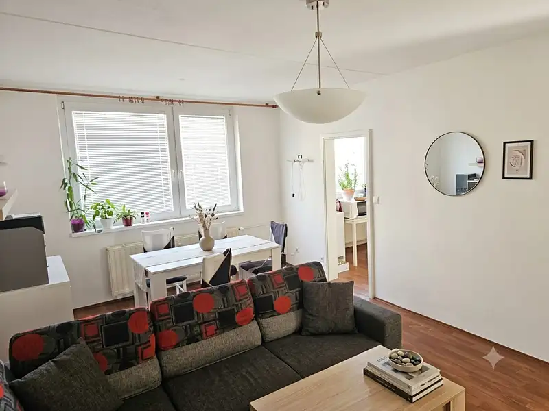 Pronájem bytu 3+1 72 m², Jihlava – náhled fotky 2
