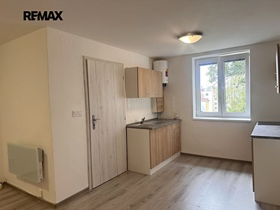 Квартира 1+kk на продаж, 27 м² (3 з 8)