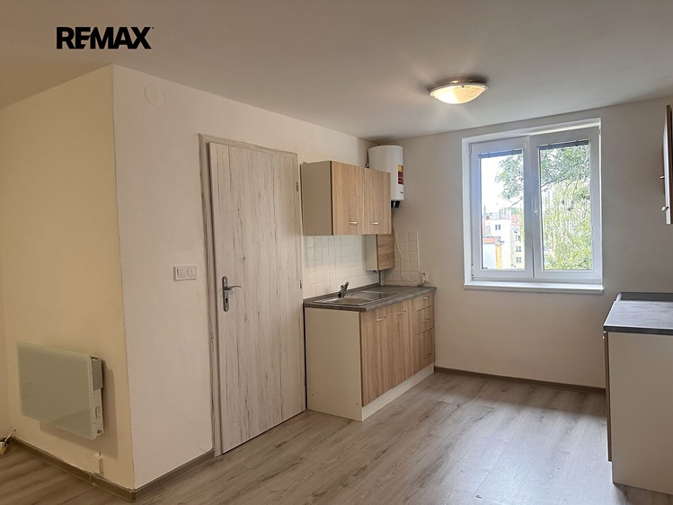 Квартира 1+kk на продаж, 27 м² (3 з 8)