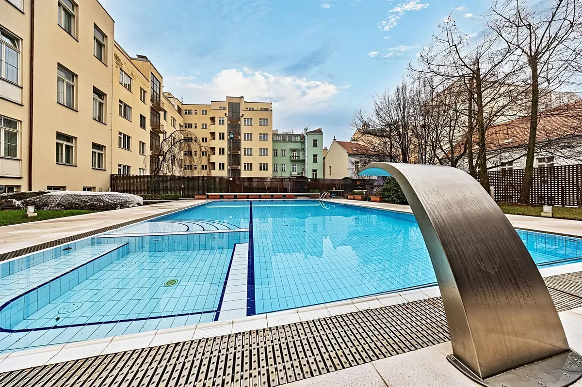 Pronájem bytu 1+kk 41 m²