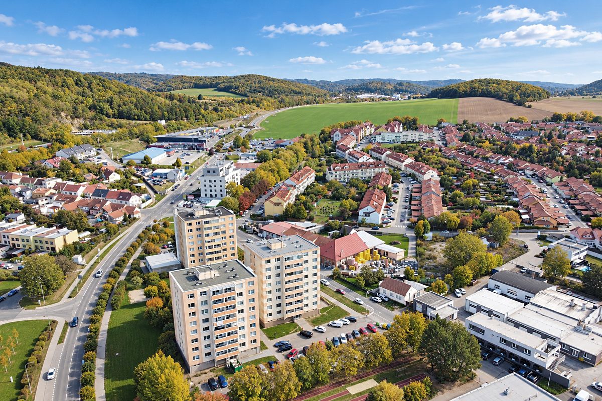 Prodej bytu 3+1 66 m², Kuřim – fotka 1 z 3