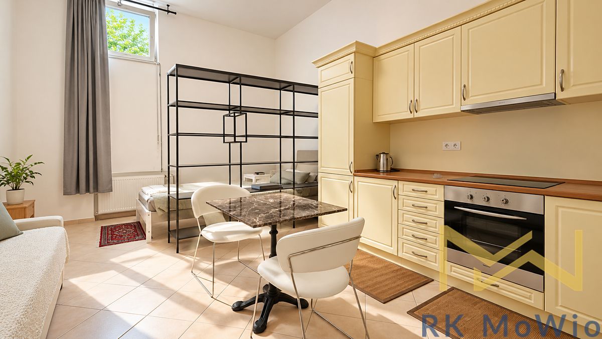 Pronájem bytu 1+kk 41 m², Praha – fotka 1 z 3