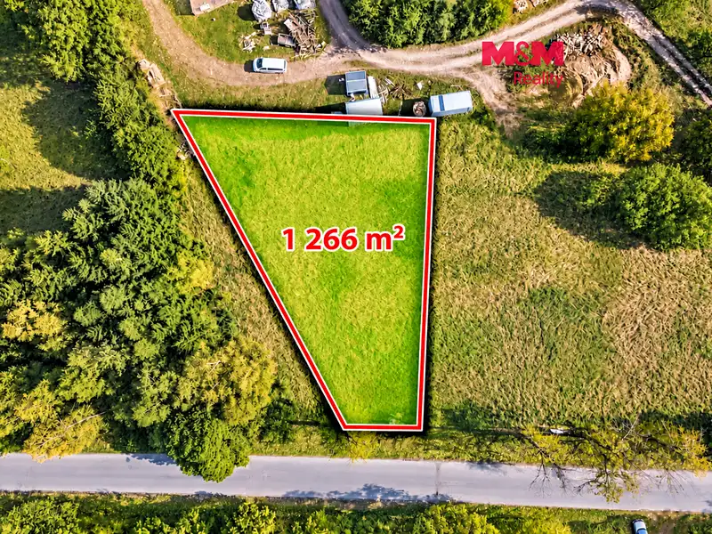 Prodej stavebního pozemku 1266 m², Škrdlovice – náhled fotky 1