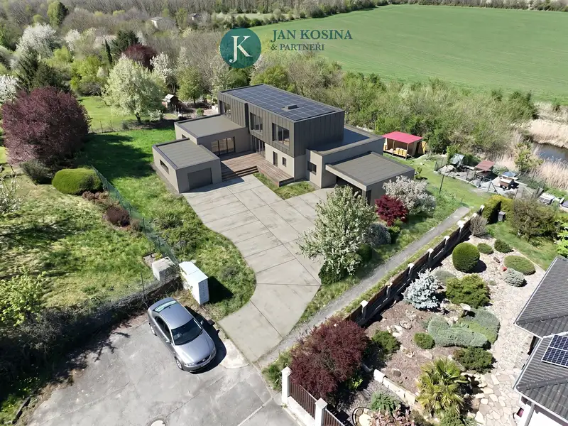 Prodej stavebního pozemku 1155 m², Odolena Voda – náhled fotky 1