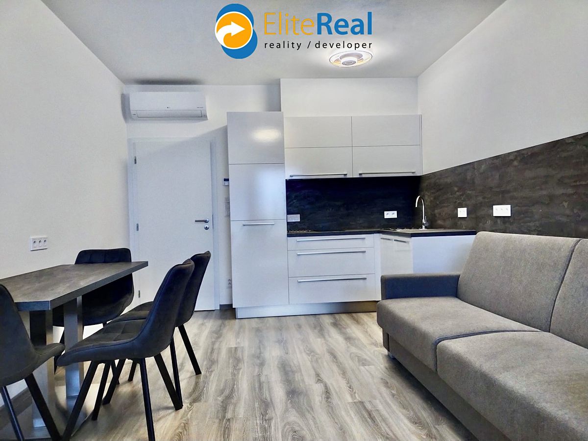 Pronájem bytu 1+kk 36 m²