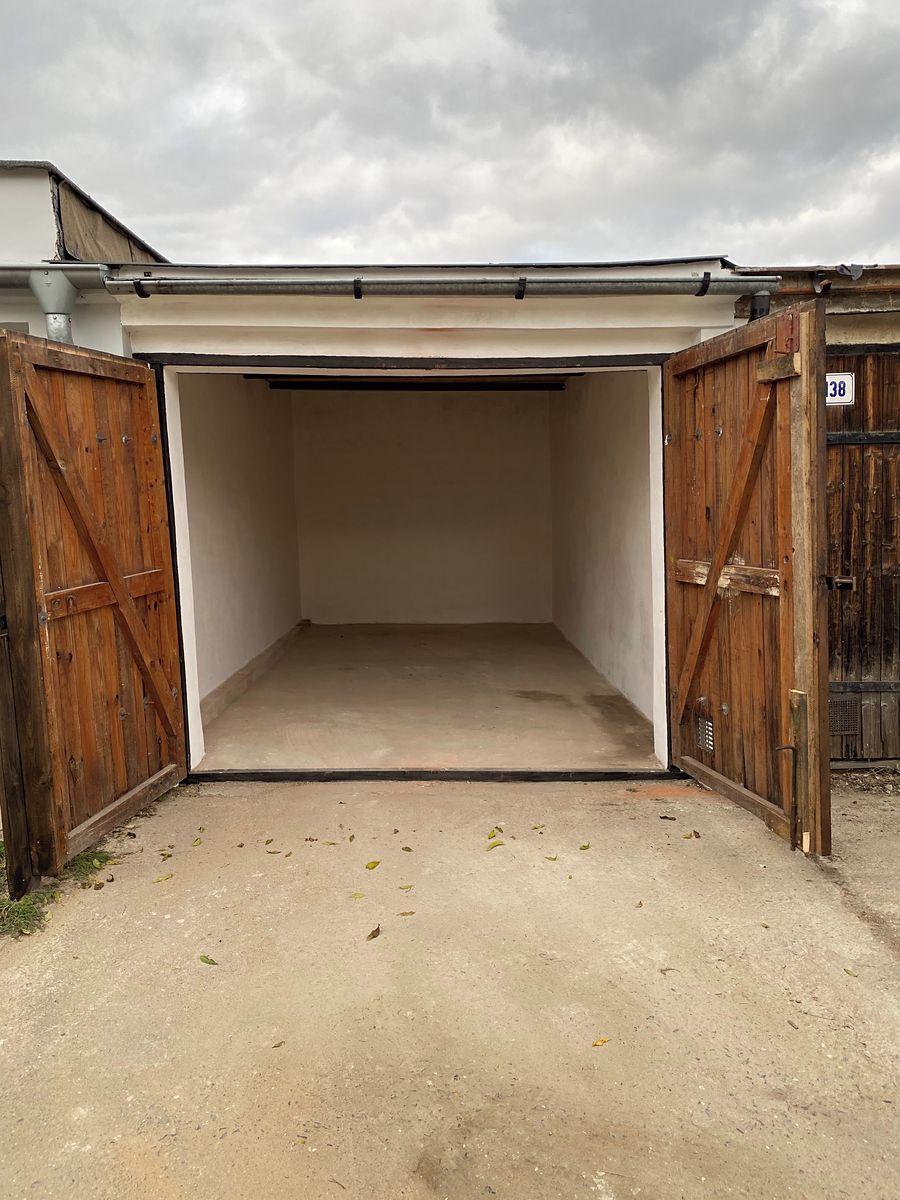 Prodej garáže 18 m², Duchcov – fotka 1 z 3