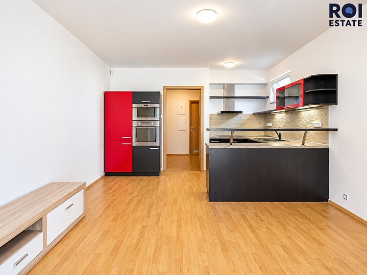 Pronájem bytu 2+kk, 57 m² (9 z 21)