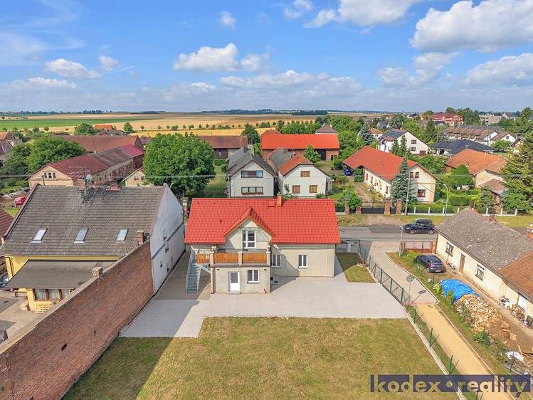 Квартира 4+kk в оренду, 88 м² (5 з 25)