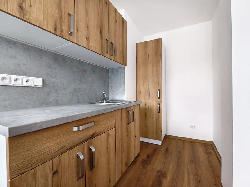 Pronájem bytu 2+kk 50 m², Liberec – náhled fotky 2