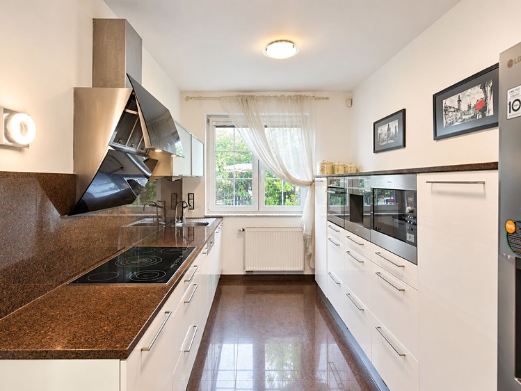 Haus zur Miete, 240 m² (6 von 31)
