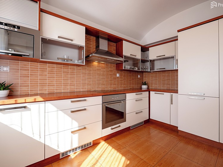 Prodej domu, 252 m² (2 z 24)