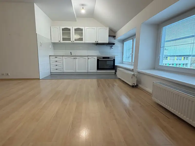 Prodej bytu 3+kk 93 m², Náměšť nad Oslavou – náhled fotky 2