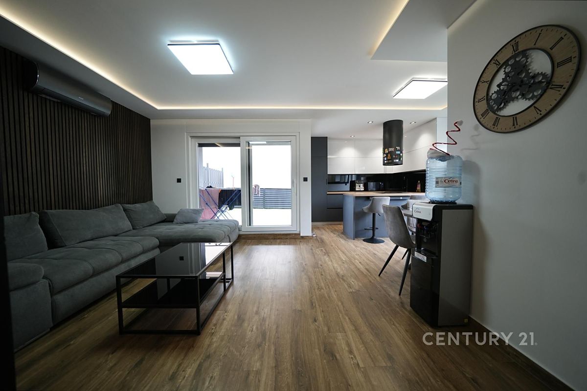 Prodej bytu 4+1 241 m², Zadar – fotka 1 z 3