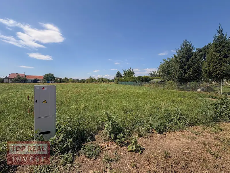 Prodej stavebního pozemku 1011 m², Kroměříž – náhled fotky 1