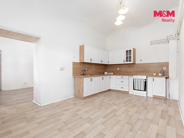 Комерційне приміщення на продаж, 230 м² (18 з 27)