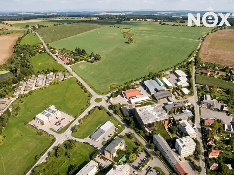 Prodej komerčního pozemku 5953 m², Skuteč – náhled fotky 1
