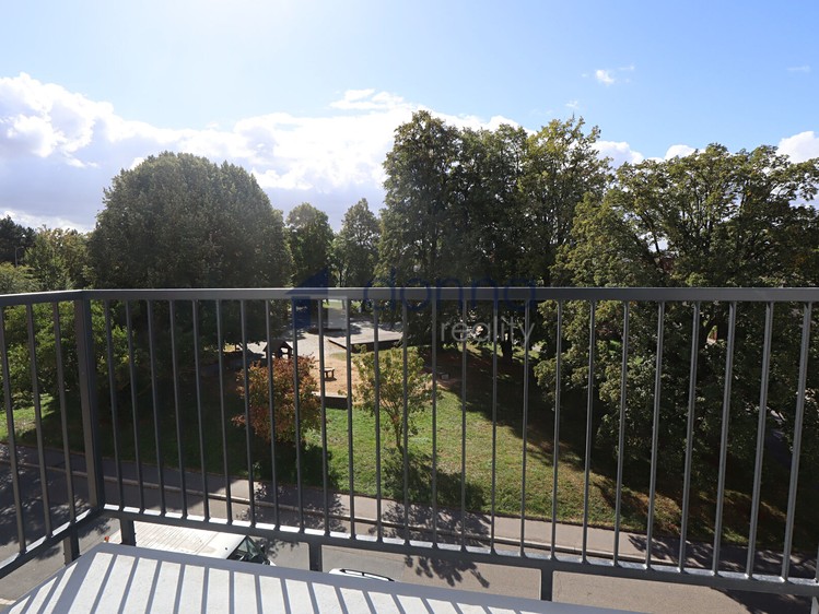 Pronájem bytu 2+kk, 45 m² (4 z 7)