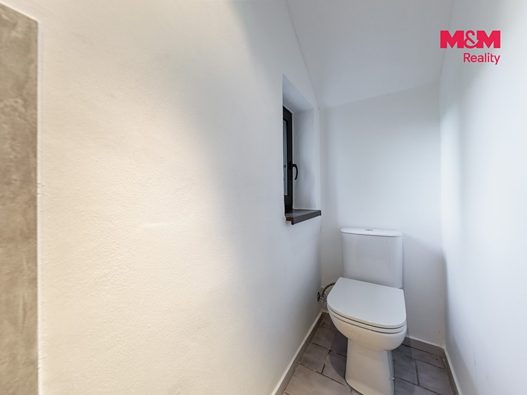 Haus zum Kauf, 248 m² (30 von 30)