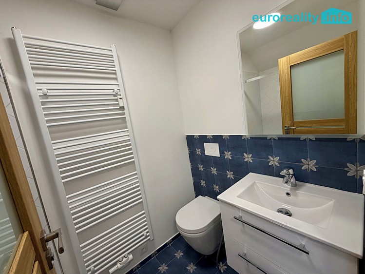 Квартира 2+kk на продаж, 43 м² (8 з 9)