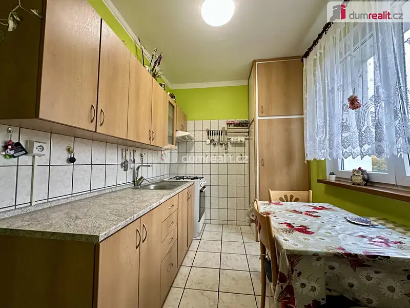 Prodej bytu 3+1 71 m², Nejdek – náhled fotky 2