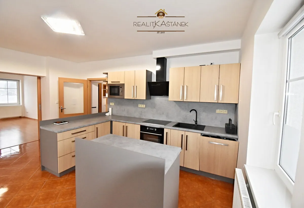 Pronájem bytu 2+1 68 m²