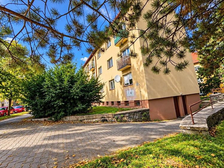 Pronájem bytu 2+1, 58 m² (15 z 18)