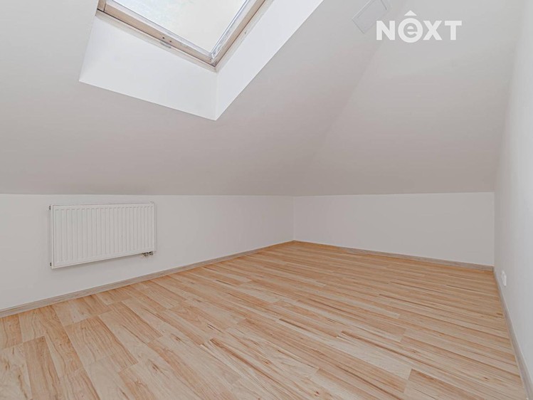 Pronájem bytu 2+kk, 62 m² (6 z 13)
