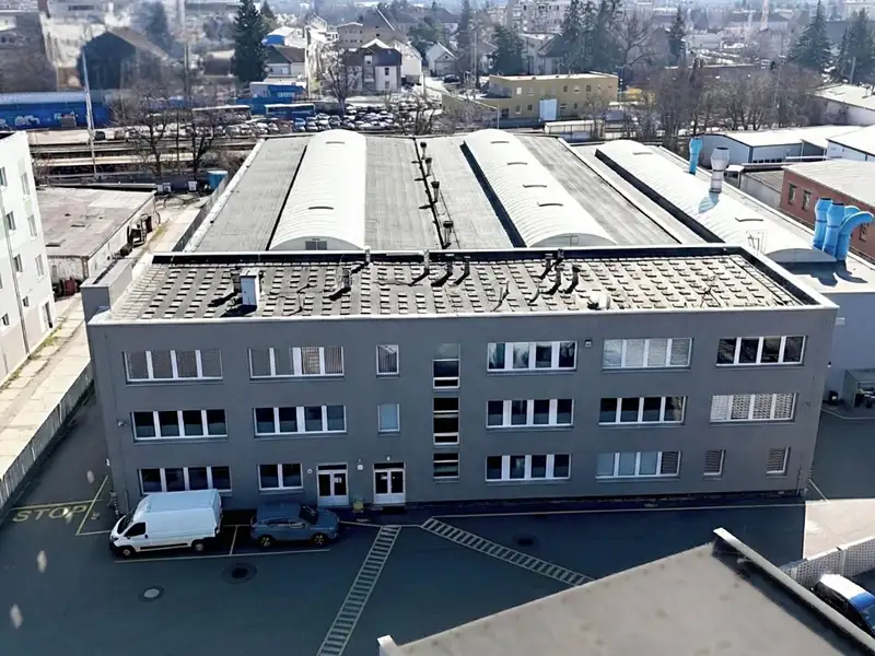 Pronájem kanceláře 150 m², Brno – náhled fotky 3