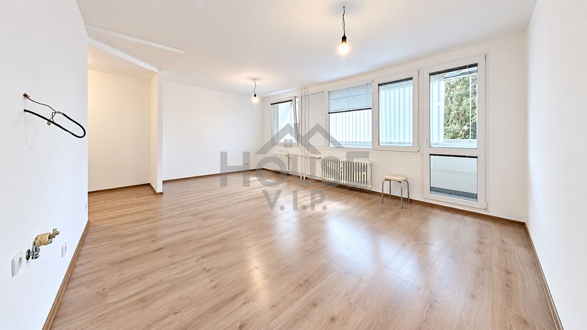 Prodej bytu 3+kk 73 m², Praha – fotka 1 z 3