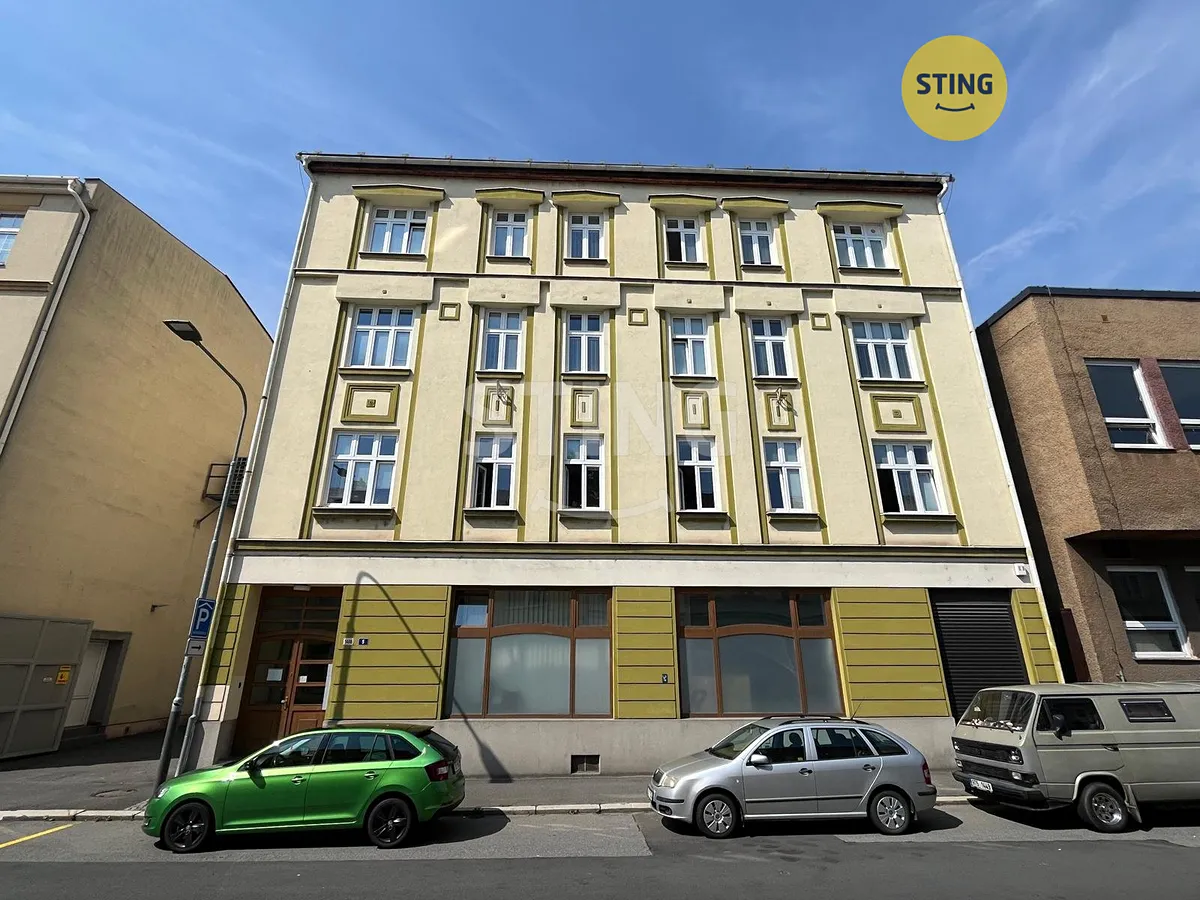 Pronájem kanceláře 113 m²