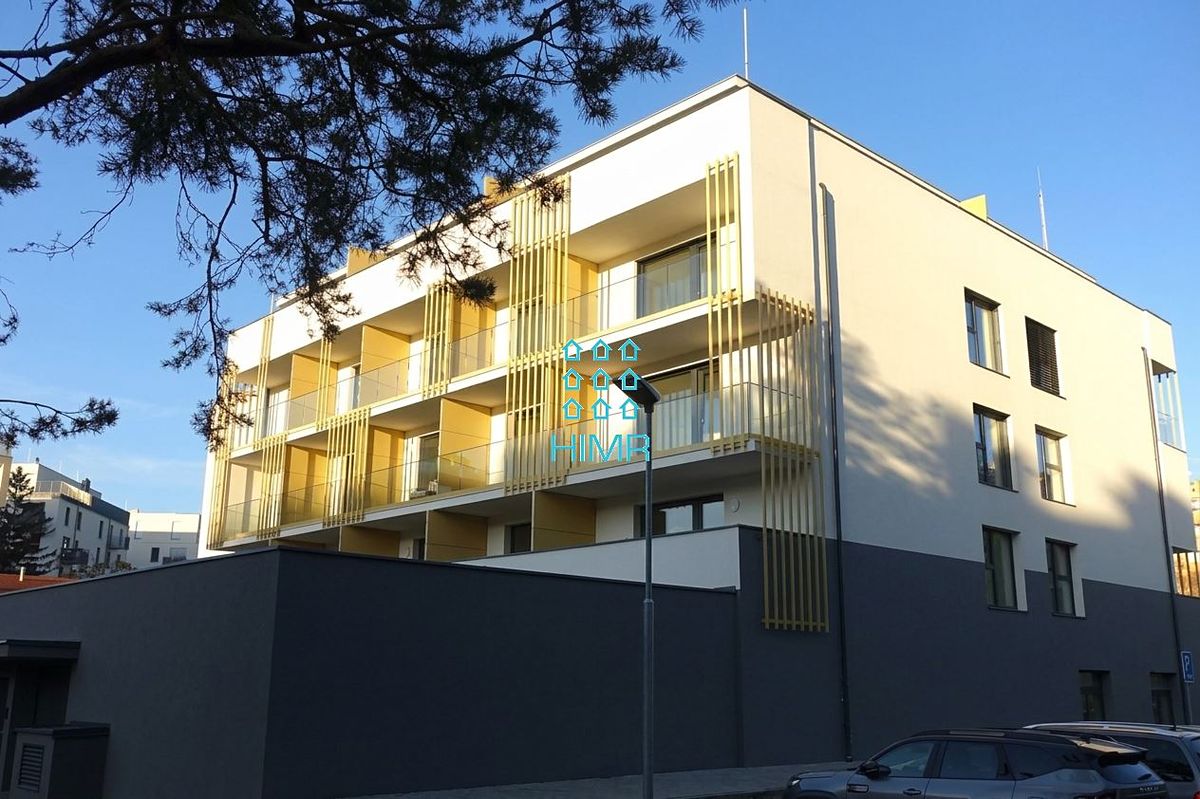 Pronájem bytu 1+kk 29 m², Olomouc – fotka 1 z 3