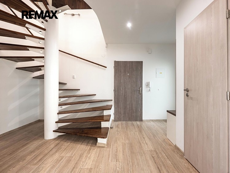 Wohnung 5+kk zum Kauf, 141 m² (16 von 36)