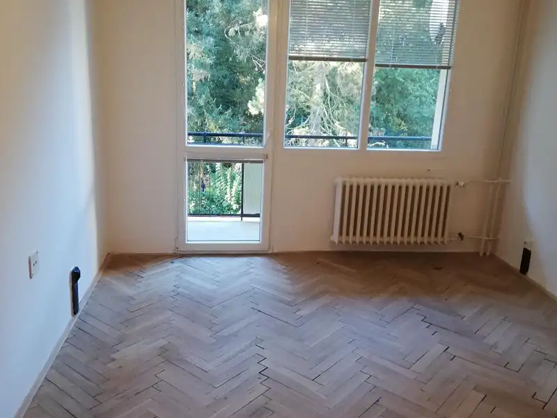 Pronájem bytu 2+1 53 m², Liberec – náhled fotky 2
