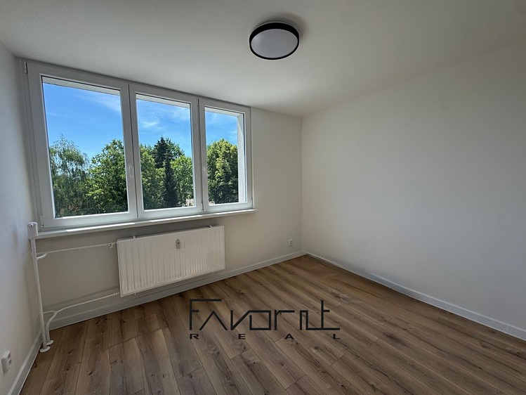 Prodej bytu 2+kk, 37 m² (6 z 8)