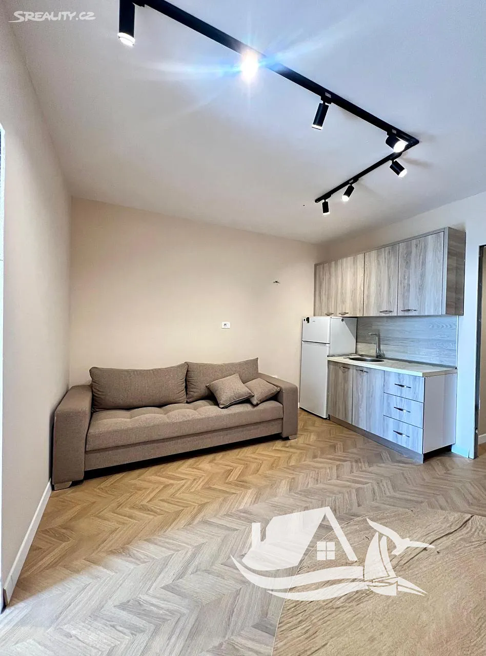 Prodej bytu 2+kk 44 m², Shkembi i Kavajes, Drač, Albánie • Sreality.cz
