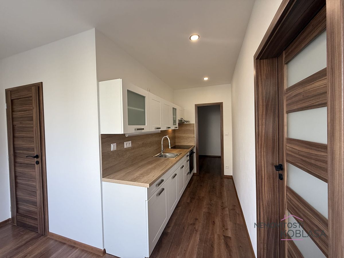 Pronájem bytu 3+kk 63 m², Chomutov – fotka 1 z 3