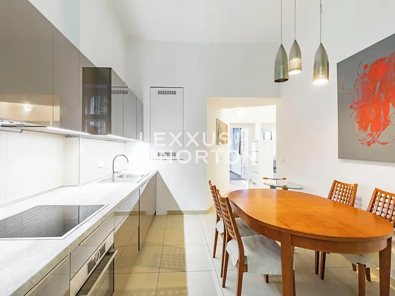 Pronájem bytu 3+1 103 m², Praha – náhled fotky 2