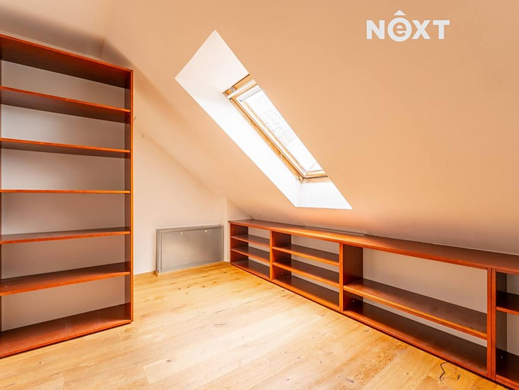 Prodej domu, 331 m² (22 z 30)