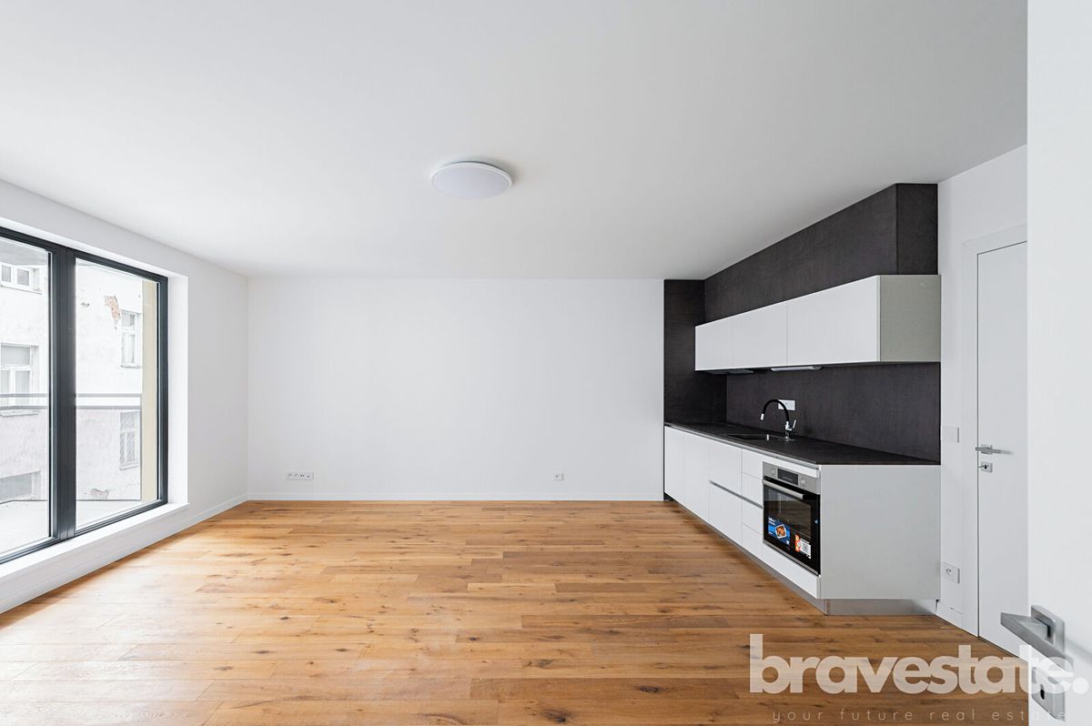 Prodej bytu 2+kk 56 m², Praha – fotka 1 z 3