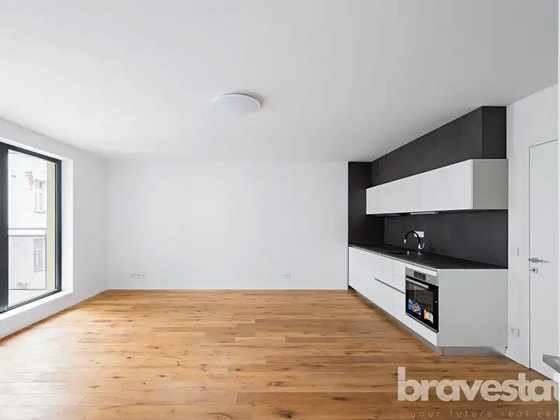 Prodej bytu 2+kk 56 m², Praha – náhled fotky 1