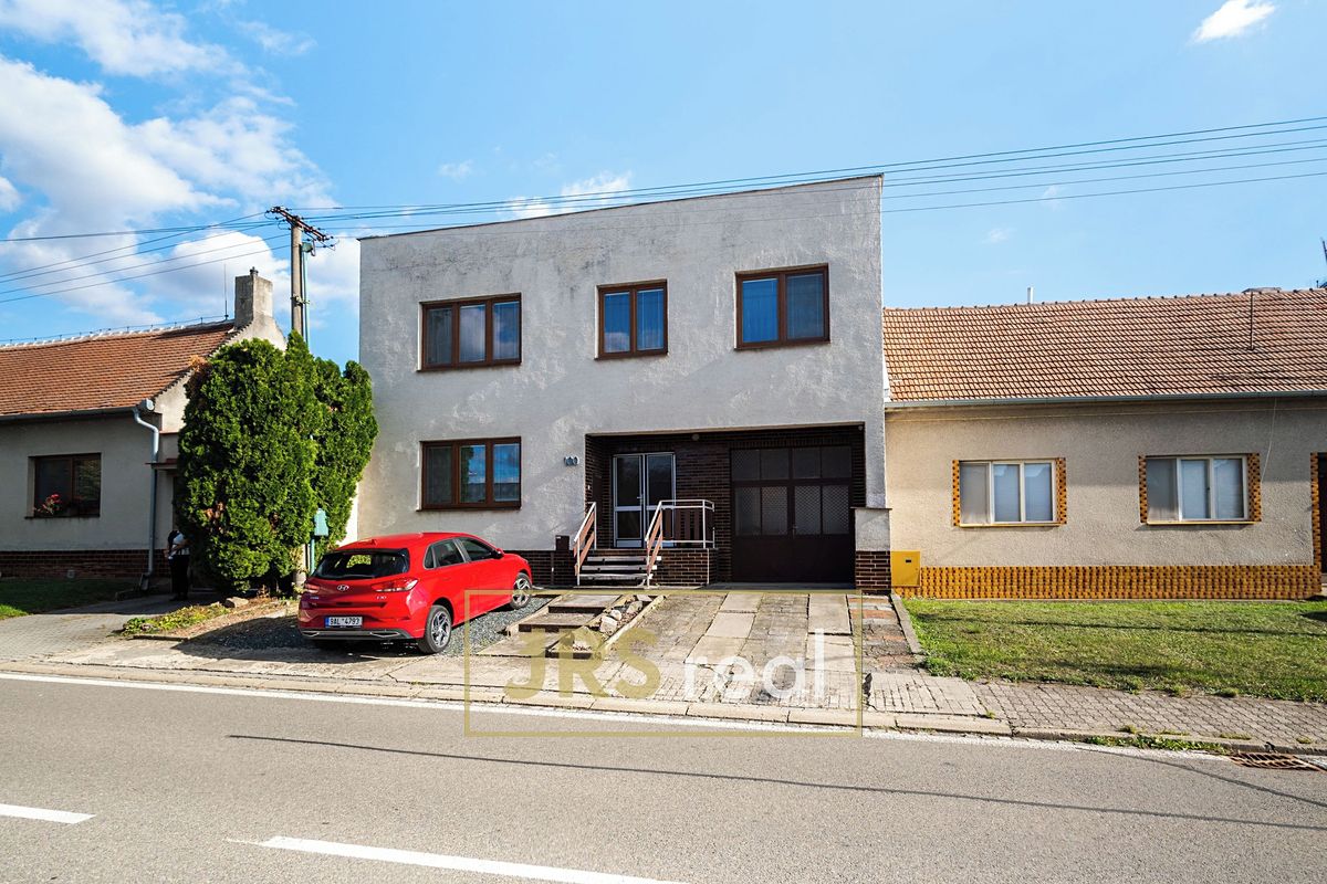 Prodej rodinného domu 233 m², pozemek 530 m², Sudoměřice – fotka 1 z 3