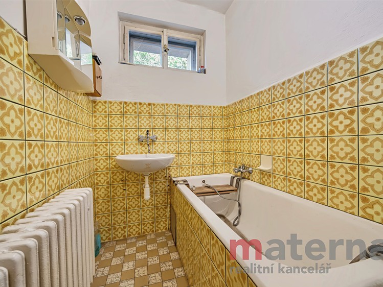 Prodej domu, 243 m² (17 z 29)