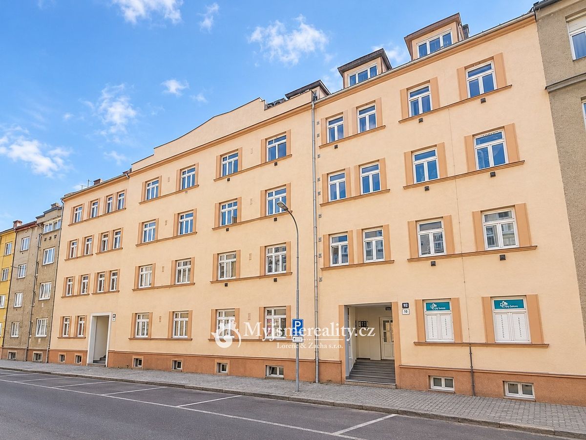 Pronájem bytu 2+1 60 m², Znojmo – fotka 1 z 3