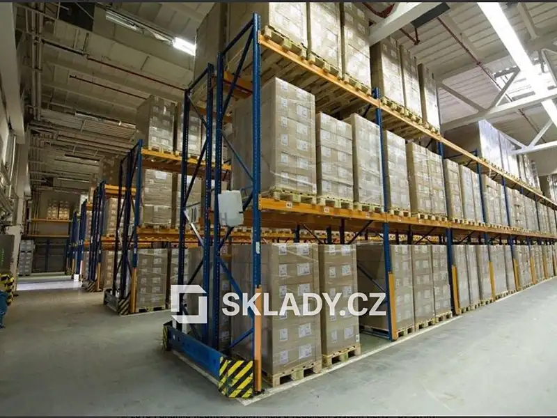 Pronájem skladového prostoru 2000 m², Jihlava – náhled fotky 2