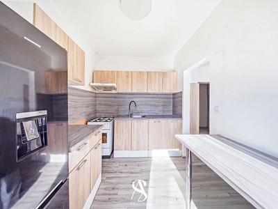Квартира 2+1 на продаж, 43 м² (2 з 14)
