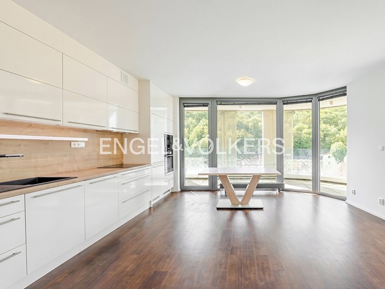Квартира 4+kk в оренду, 104 м² (4 з 15)