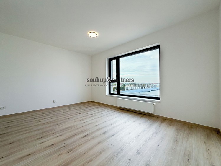 Prodej bytu 1+kk, 30 m² (2 z 16)
